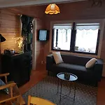 Kesaenki * Äkäslompolo