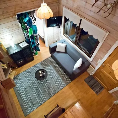 Kesaenki Apartament *